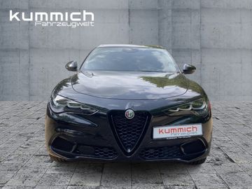 Alfa-Romeo Stelvio - 2