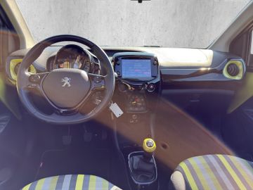 Peugeot 108 TOP 1.0 VTi TOP! Collection +SHZ