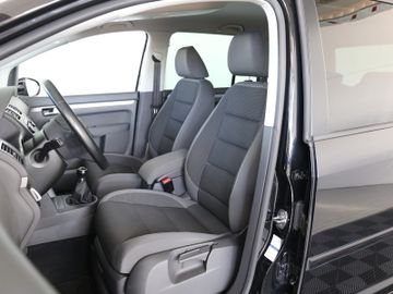 Volkswagen Touran 1.4TSI COMFORTLINE CLIMATRONIC PDC 1.HAND