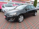 Opel Astra J Lim. 4-trg. 150 Jahre Opel ecoFlex - Opel Astra aus 2012 mit Diesel-Antrieb: Limousine