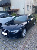 Audi A5 2.0 TDI,XENON,AHK,MULTIT8,SHZ,NAVI,SCHECKHEFT - Audi A5 8T mit Diesel-Antrieb
