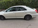 Toyota Avensis Combi Sol 1.8-l-VVT-i Sol - gebrauchte Toyota Avensis aus dem Jahr 2006