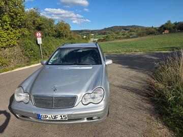صورة 2 لـ 2002 Mercedes-BENZ C 180