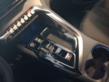 Peugeot 3008 - 10
