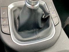 Fahrzeugabbildung Hyundai i30 1.0 T-GDI AAC SHZ KAMERA ALU ALLWETTER