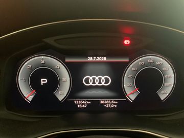Audi Q8 - 7