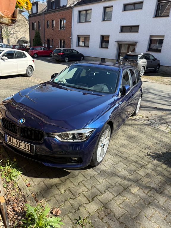 Image of BMW 320