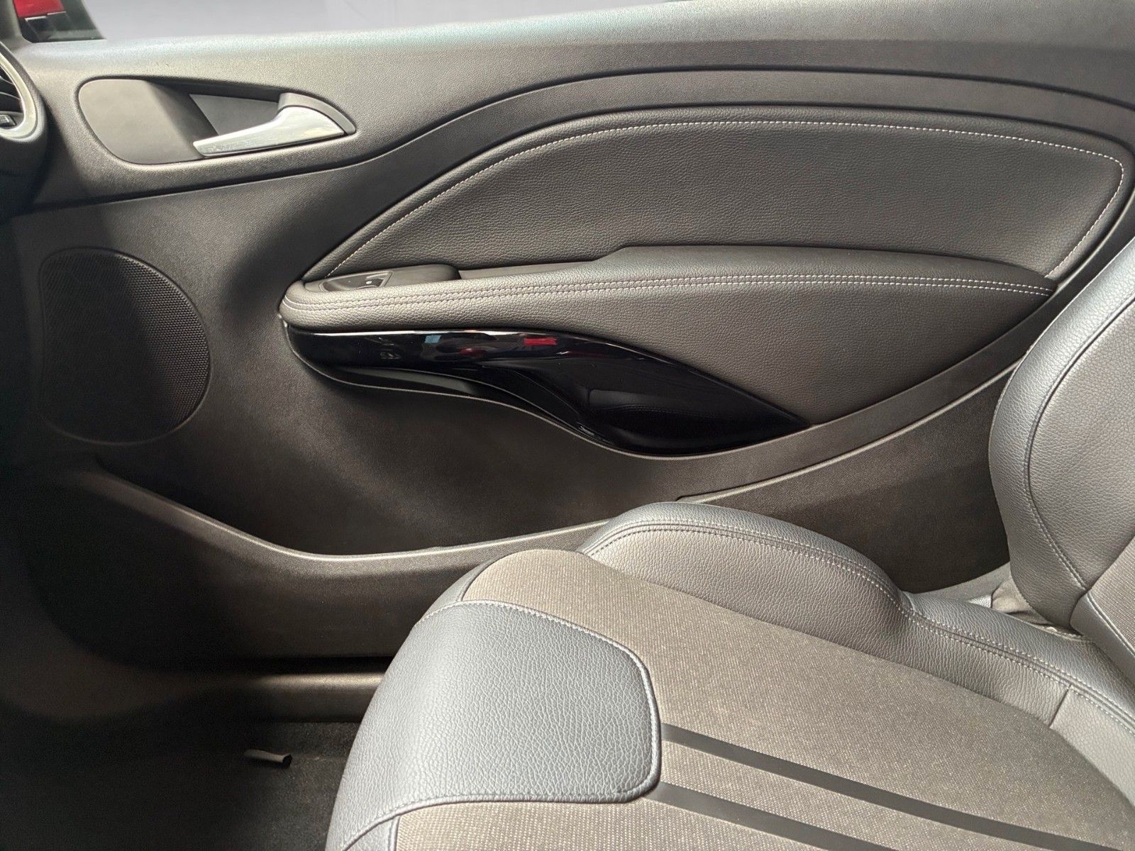 Fahrzeugabbildung Opel Adam Unlimited 87PS SHZ/LHZ/Klimaautomatik!