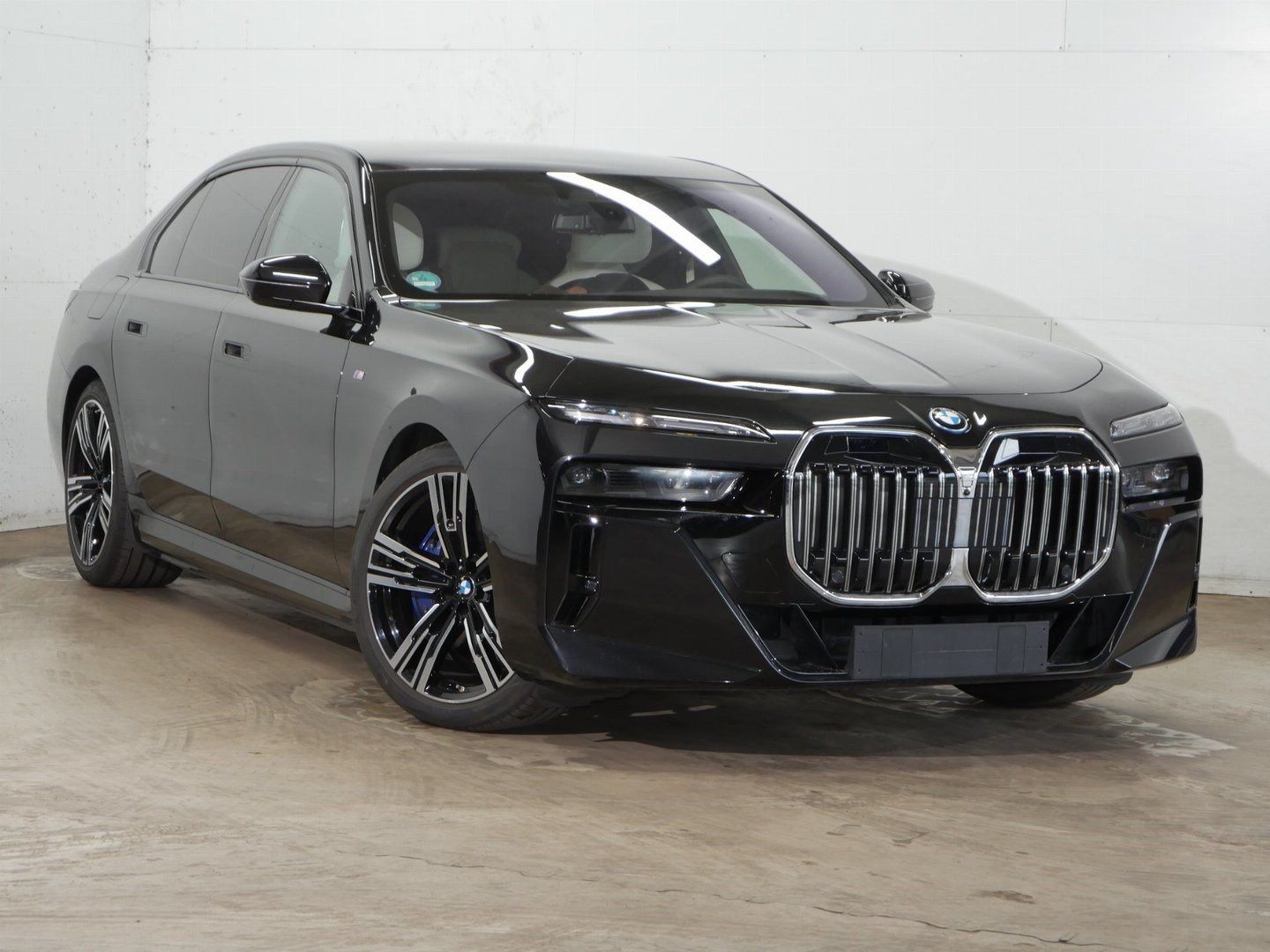 BMW 750 - Bild 3