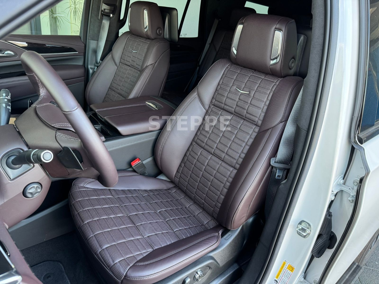 Cadillac Escalade 6.2 V8 Sport Platinum EU-Navi Luftfed.