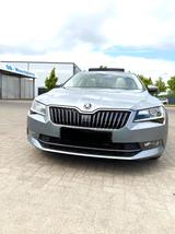 Skoda Superb 2.0 TDI SCR DSG L&K Combi L&K Premium 