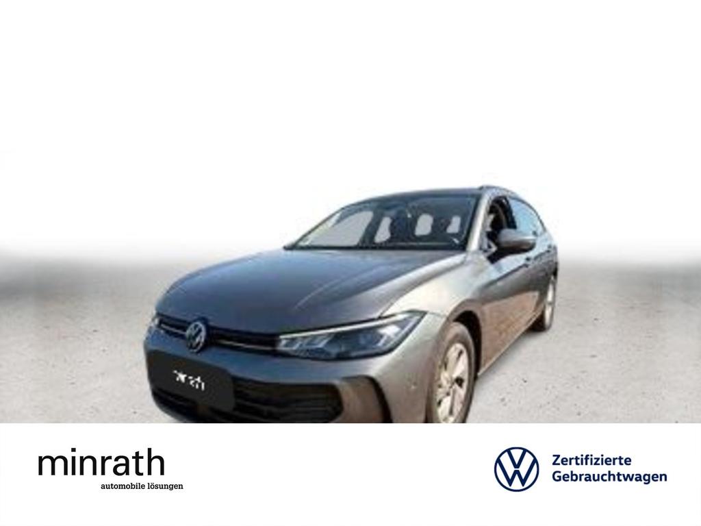 Volkswagen Passat Variant 15 eTSI DSG AHKACCLEDNAVIRFK 2024