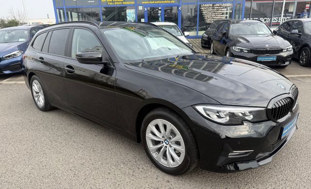 BMW 318d A Touring Advantage LED