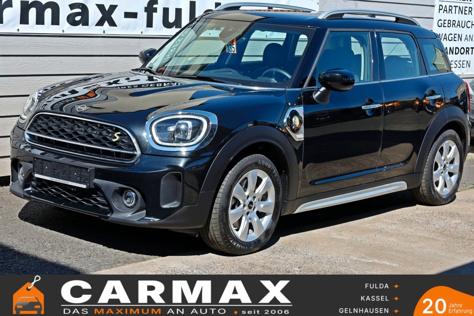 Fahrzeugabbildung MINI Countryman Cooper SE Essential Trim All4,ACC,Nav