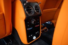 Cullinan BLACK BADGE 2025 MANSORY BLACK/ORANGE