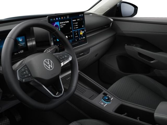Fahrzeugabbildung Volkswagen T-Roc 1.5 eTSI DSG LIFE BESTELLFAHRZEUG