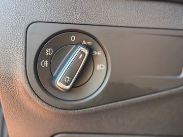 Volkswagen Tiguan - 11