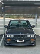 BMW e 30  325i 6 cylinder. - BMW 325: E30 325i
