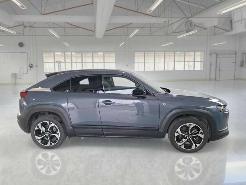 Mazda MAZDA MX-30 17,8KWH R MHEV 82 CV ADVANTAGE AUTO imagem 3