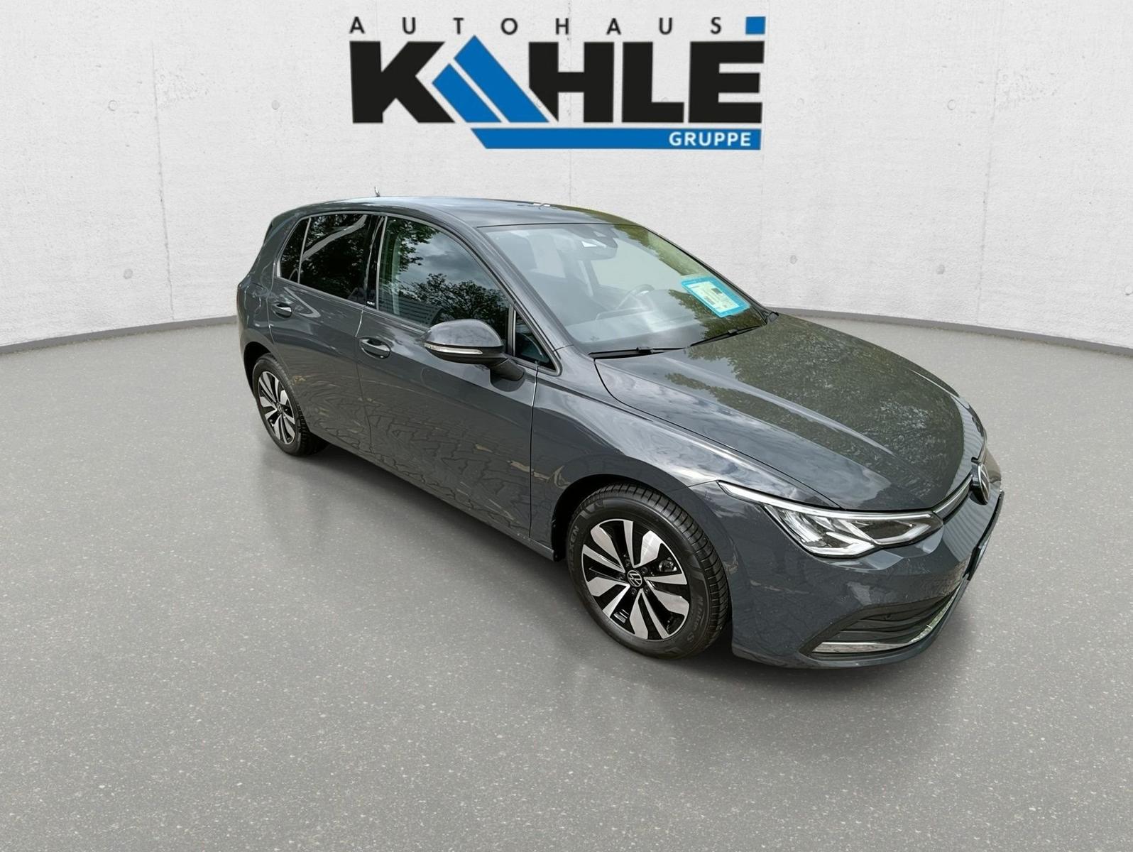 Volkswagen Golf VIII 1.5 TSI Move SHZ RFK App Connect