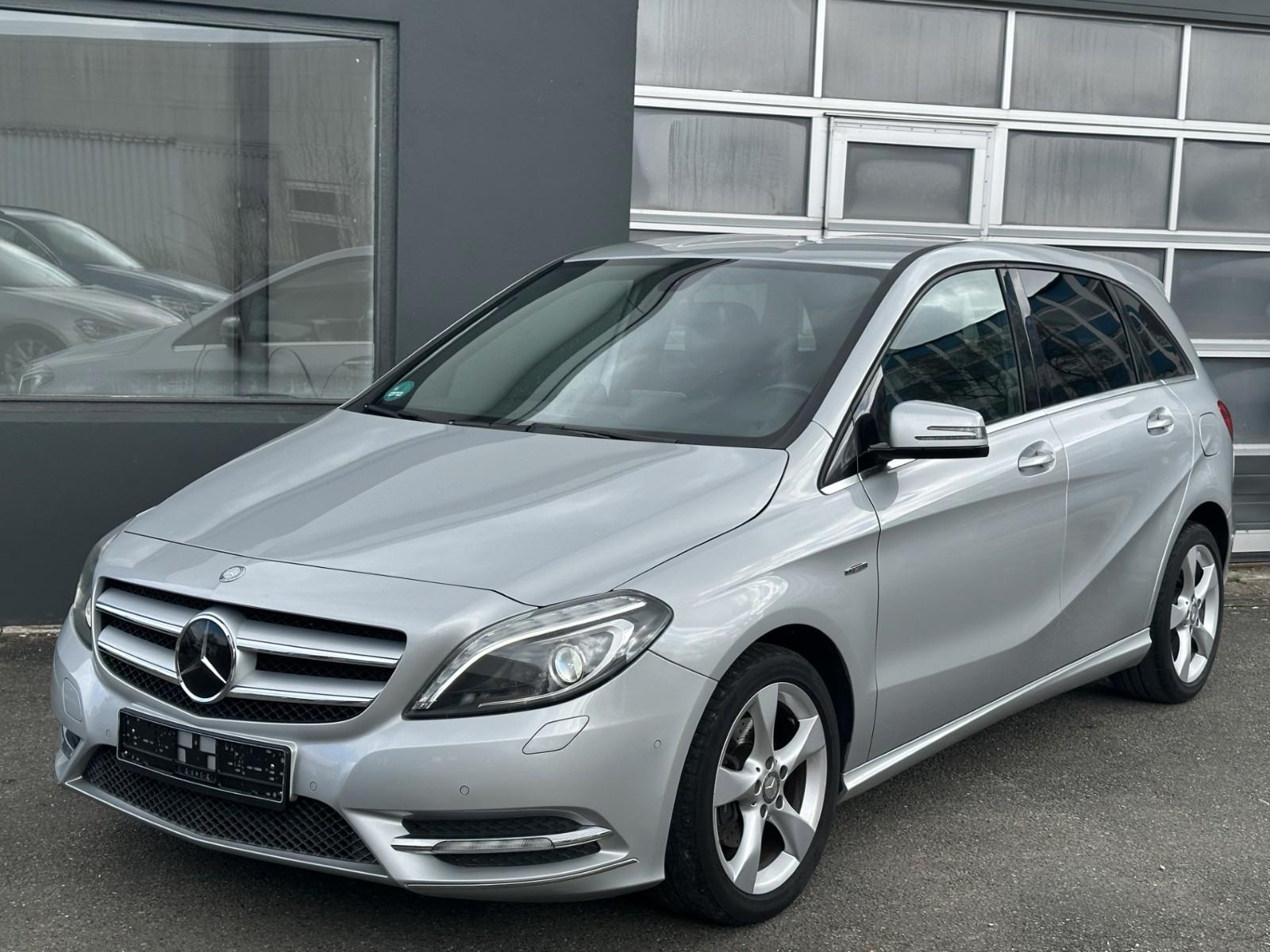 Mercedes-Benz B 200 CDI*Bi-Xenon*Automatik*PDC*Kamera*