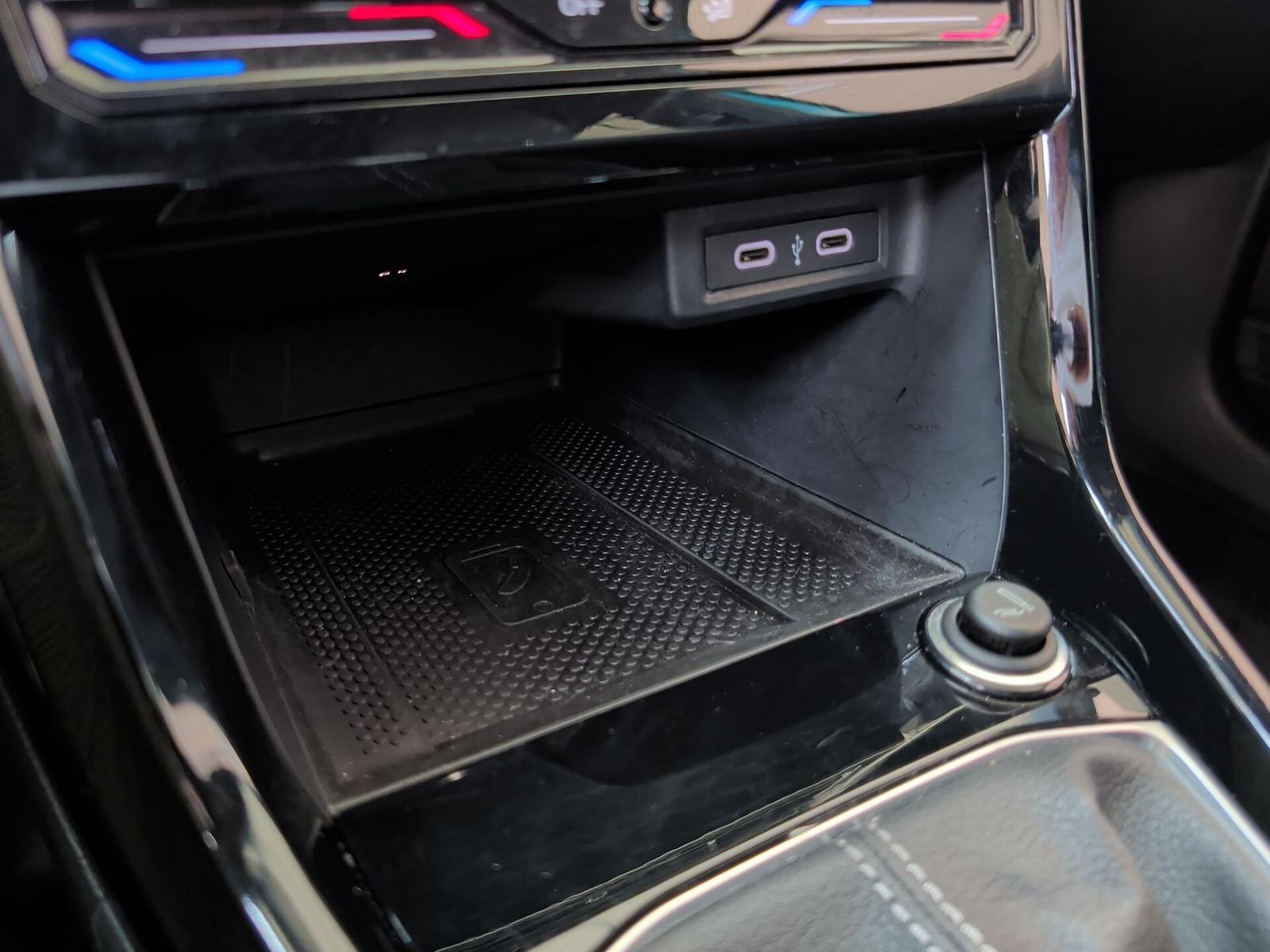 Volkswagen T-Cross TSI DSG Style R-Line+AHK+IQ.DRIVE+Navi+A, миниатюра 18