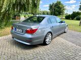 BMW 520i E60 Lim.  / 6 Zylinder  - BMW 520