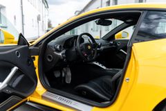 Fahrzeugabbildung Ferrari F12 Berlinetta Giallo Modena *MwSt./Scheckheft*