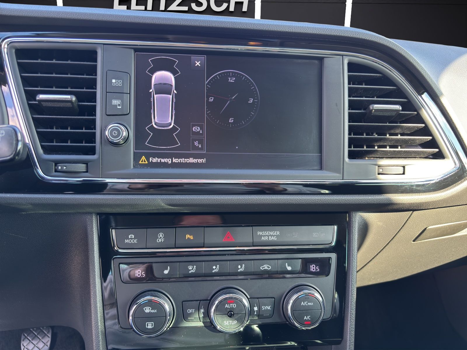 Fahrzeugabbildung SEAT Leon ST FR 1.5 TSI LED RFK Keyless SH