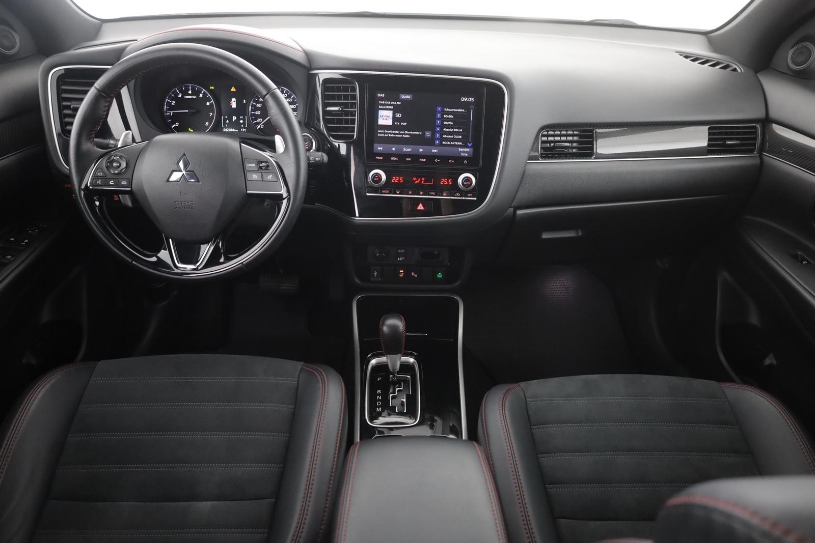 Mitsubishi Outlander 2.0 MIVEC Spirit+ Aut. LED 360° Kamera