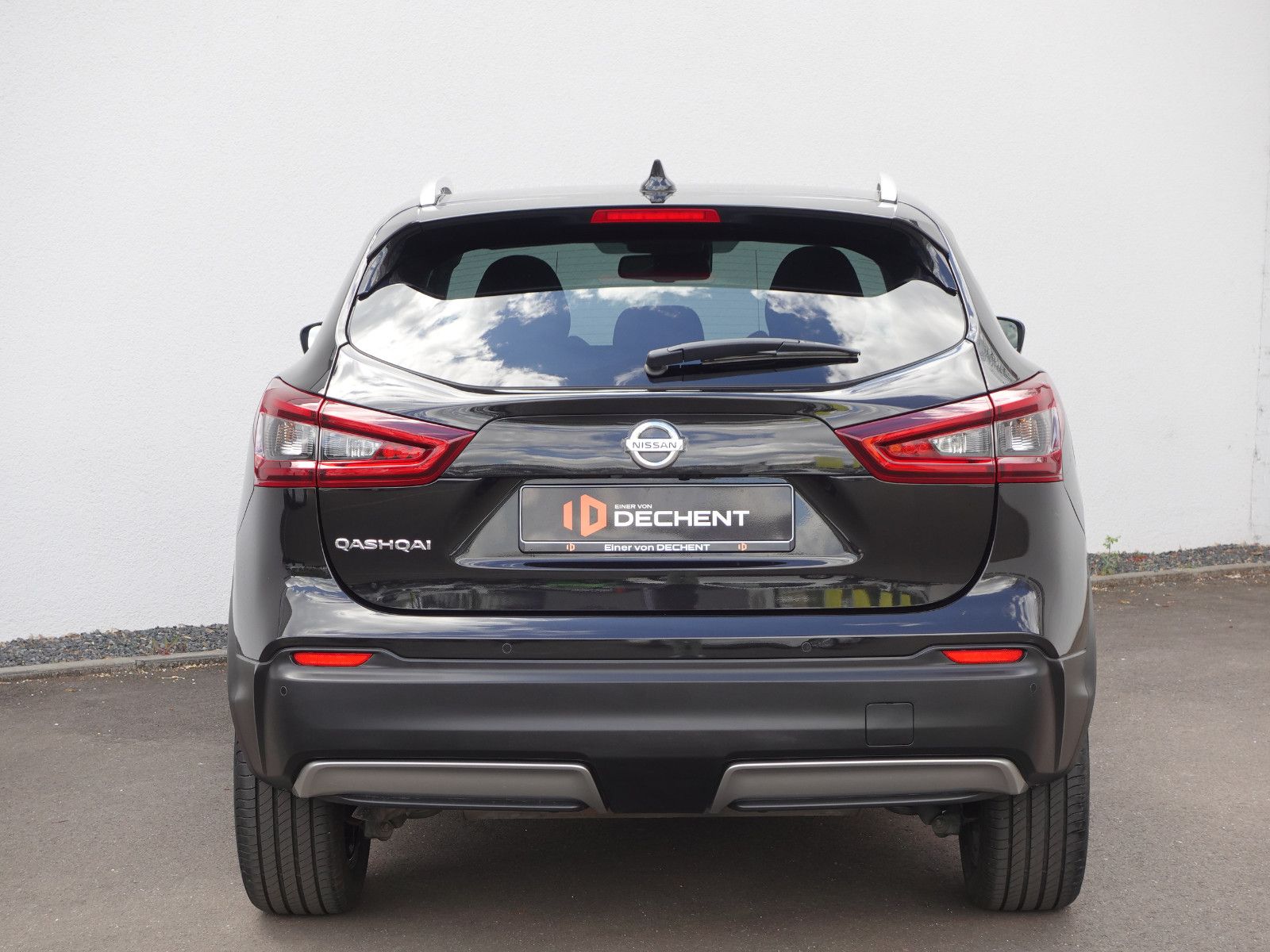 Fahrzeugabbildung Nissan Qashqai 1.3 DIG-T Zama  Automatik SHZ,Pano,Navi