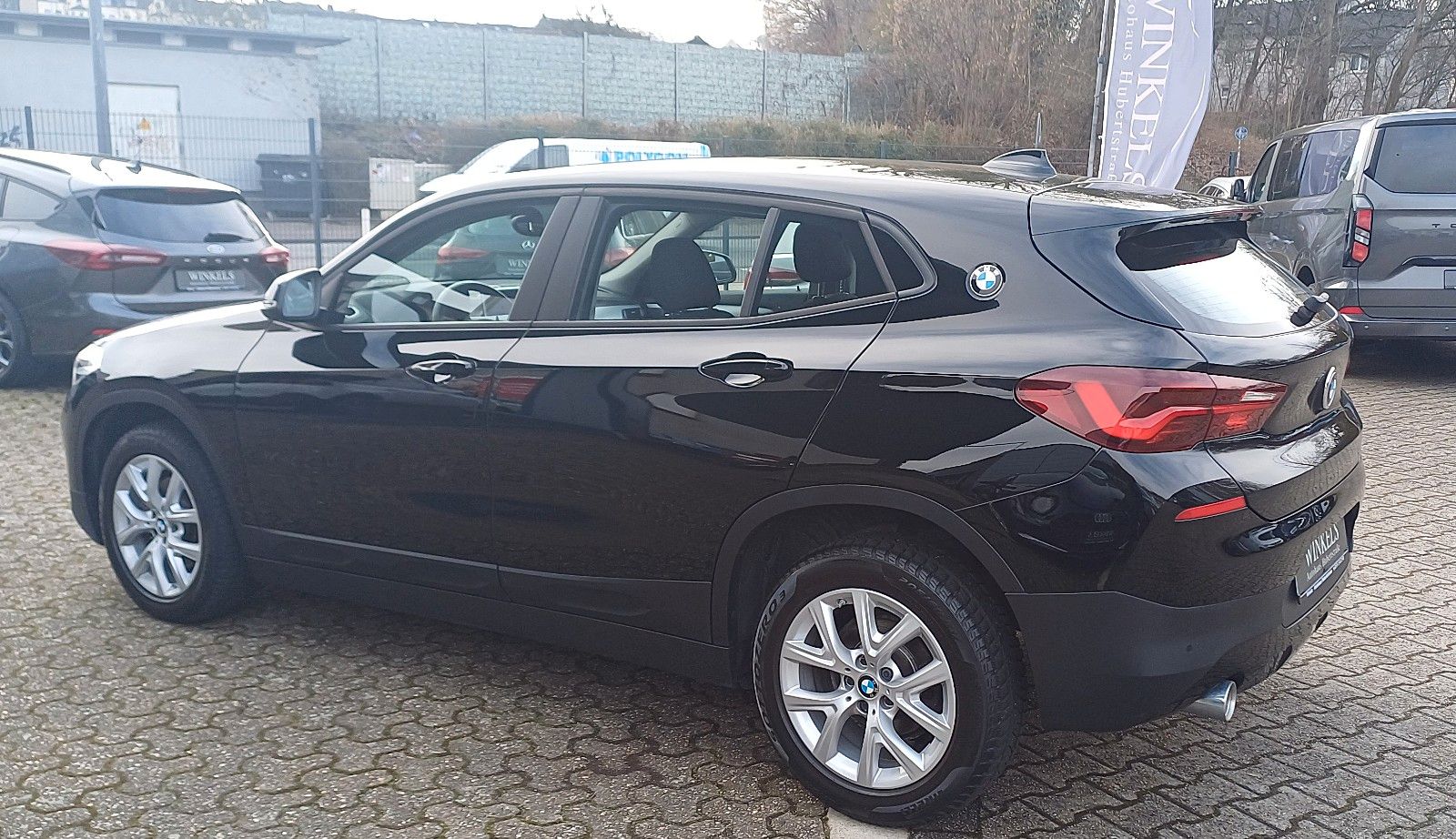 BMW X2 sDrive18i Advantage-Klimaa-Navi-Sitzhg-PDCv+h foto 6
