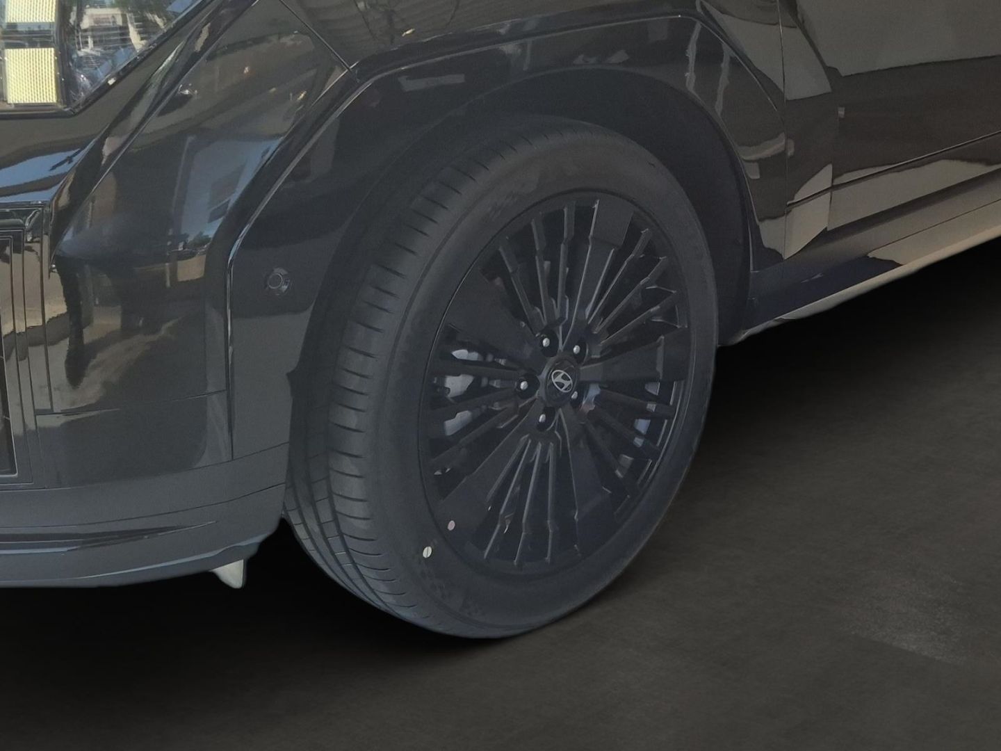 Fahrzeugabbildung Hyundai SANTA FE HEV 1.6 T-GDI Blackline Glas-Schiebedac