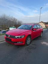 Volkswagen Passat B8 1.6 TDI *ACC/NAVI/ SH... - Volkswagen Passat: 8.6
