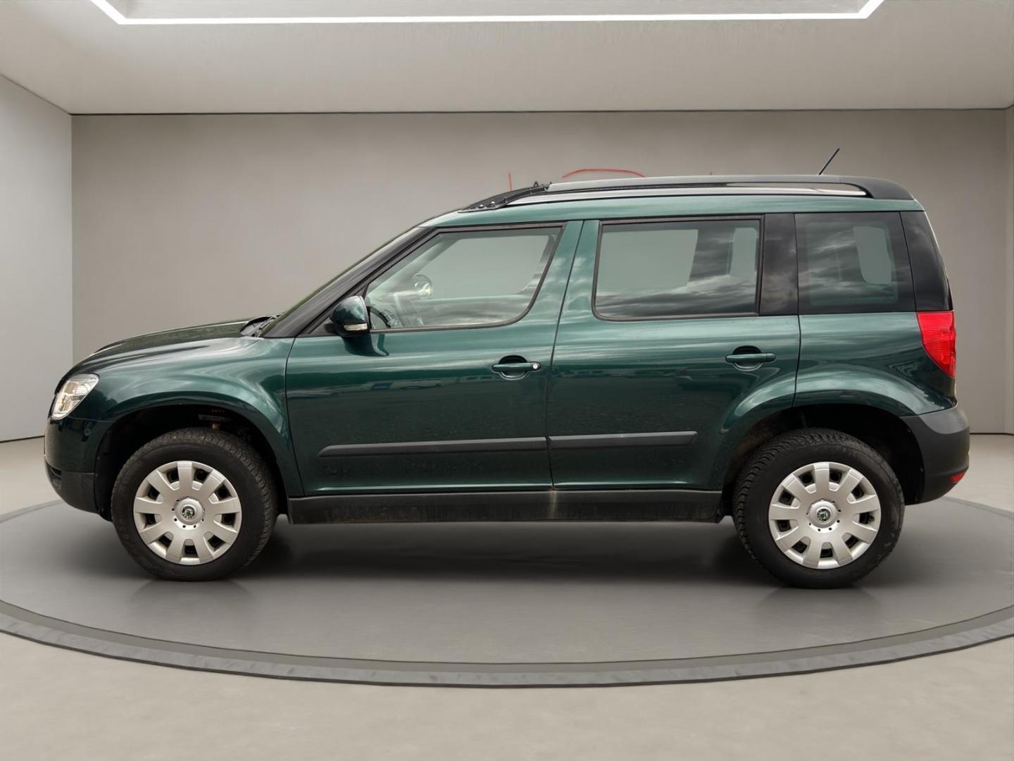 Skoda Yeti Active Plus 2.0 TDI 110 ch • 4x4 • BVM6 • Sièges chauffants