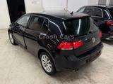 Volkswagen Golf VII 1.6 TDI 4MOTION Lounge*Standheizung* - Volkswagen: Unfallwagen