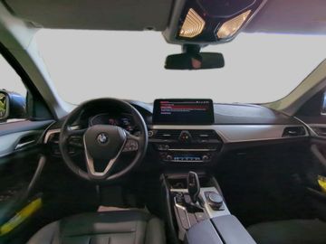 BMW 520 - 5