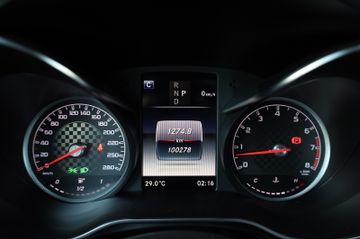 Mercedes GLC 300 - 12