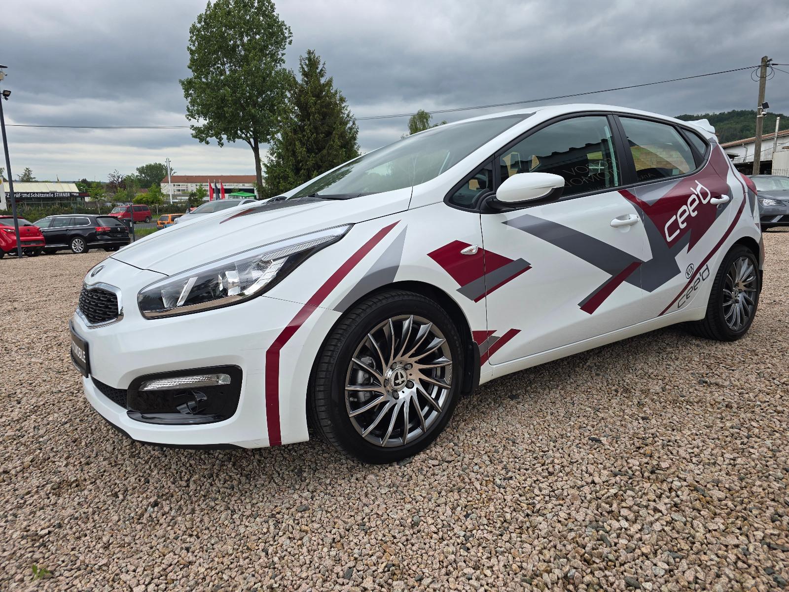 Kia cee'd / Ceed