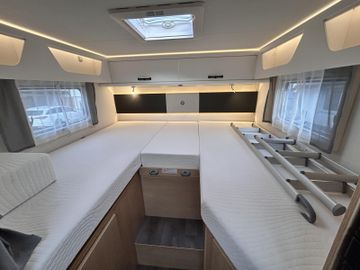 Sunlight Adventure T 67 Combi 6E SAT TV HUBBETT LED