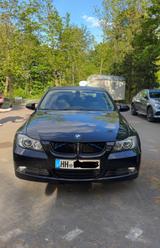 BMW E90 325i  - BMW 325 aus 2006: 325i
