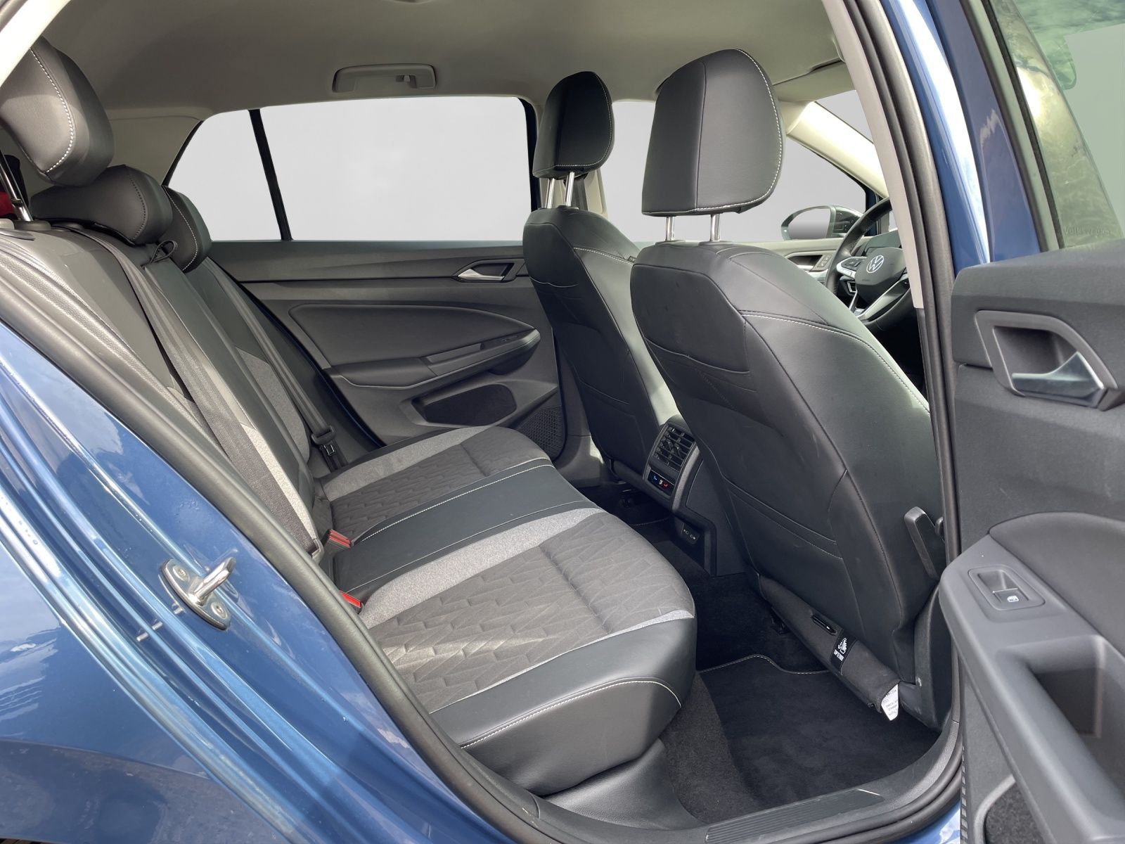 Volkswagen Golf - Bild 6