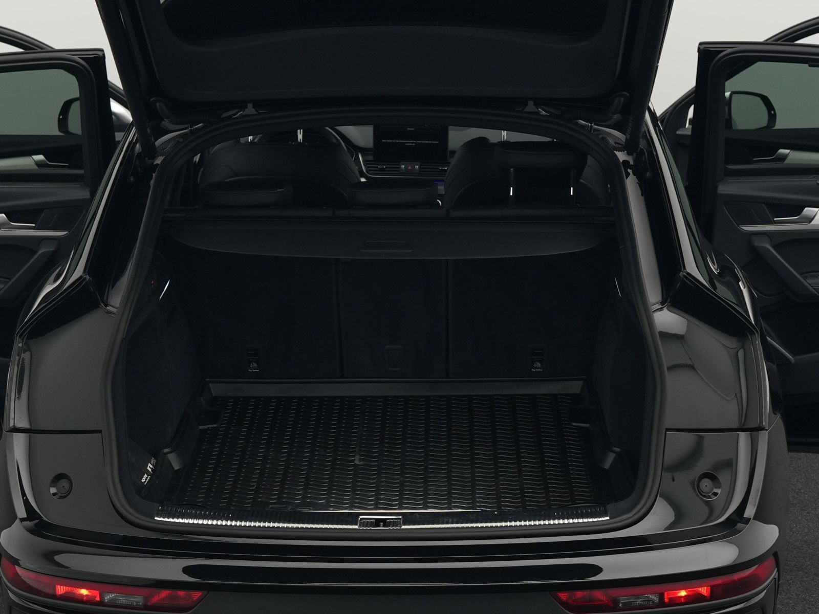Audi SQ5 - Bild 13