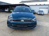 Volkswagen Golf Sportsvan VII Comfortline  Anhängerkupplung - Volkswagen Golf mit Benzin-Antrieb: Grün, Limousine