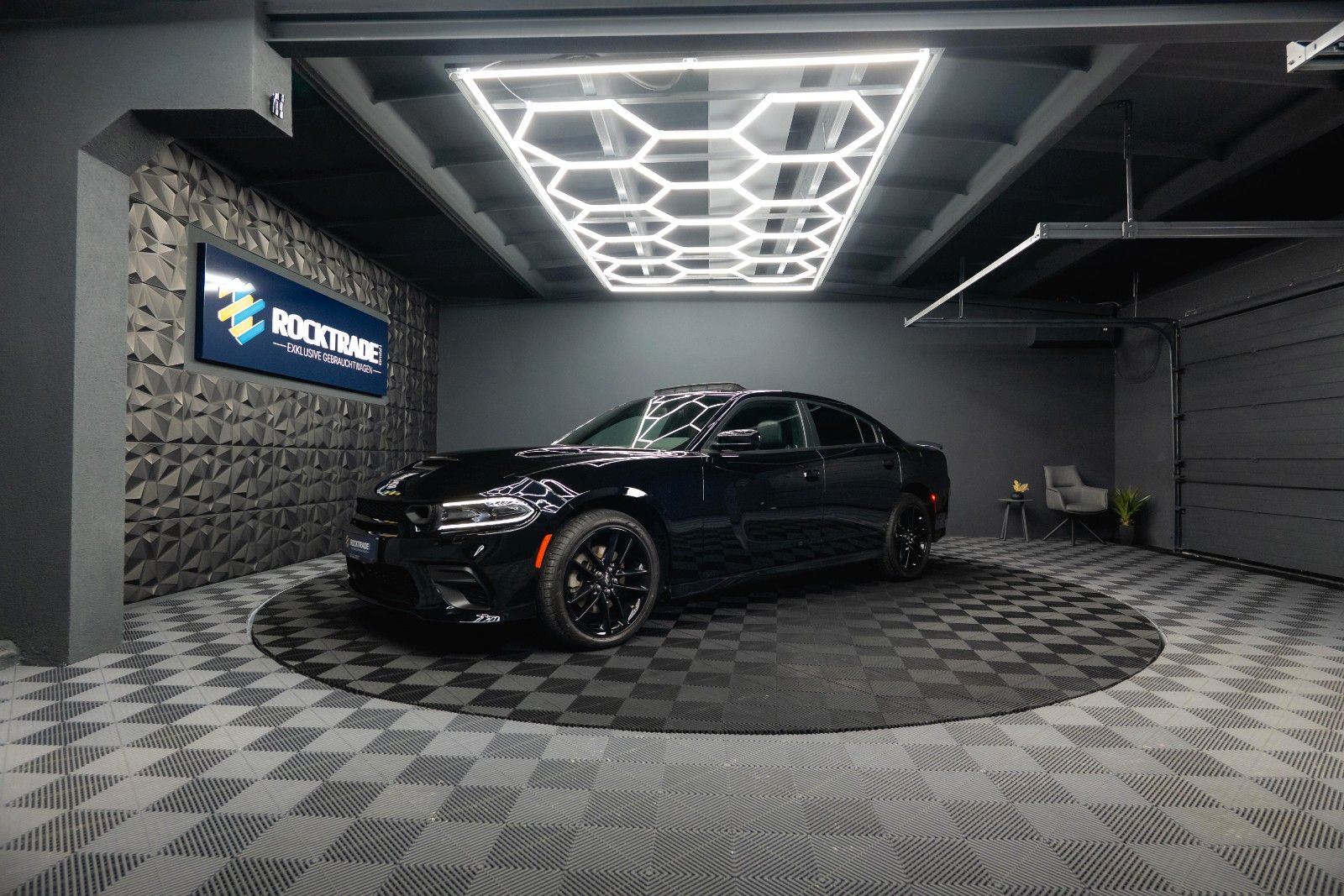 Fahrzeugabbildung Dodge Charger 3.6 4x4 GT Performance FULL Options 19%