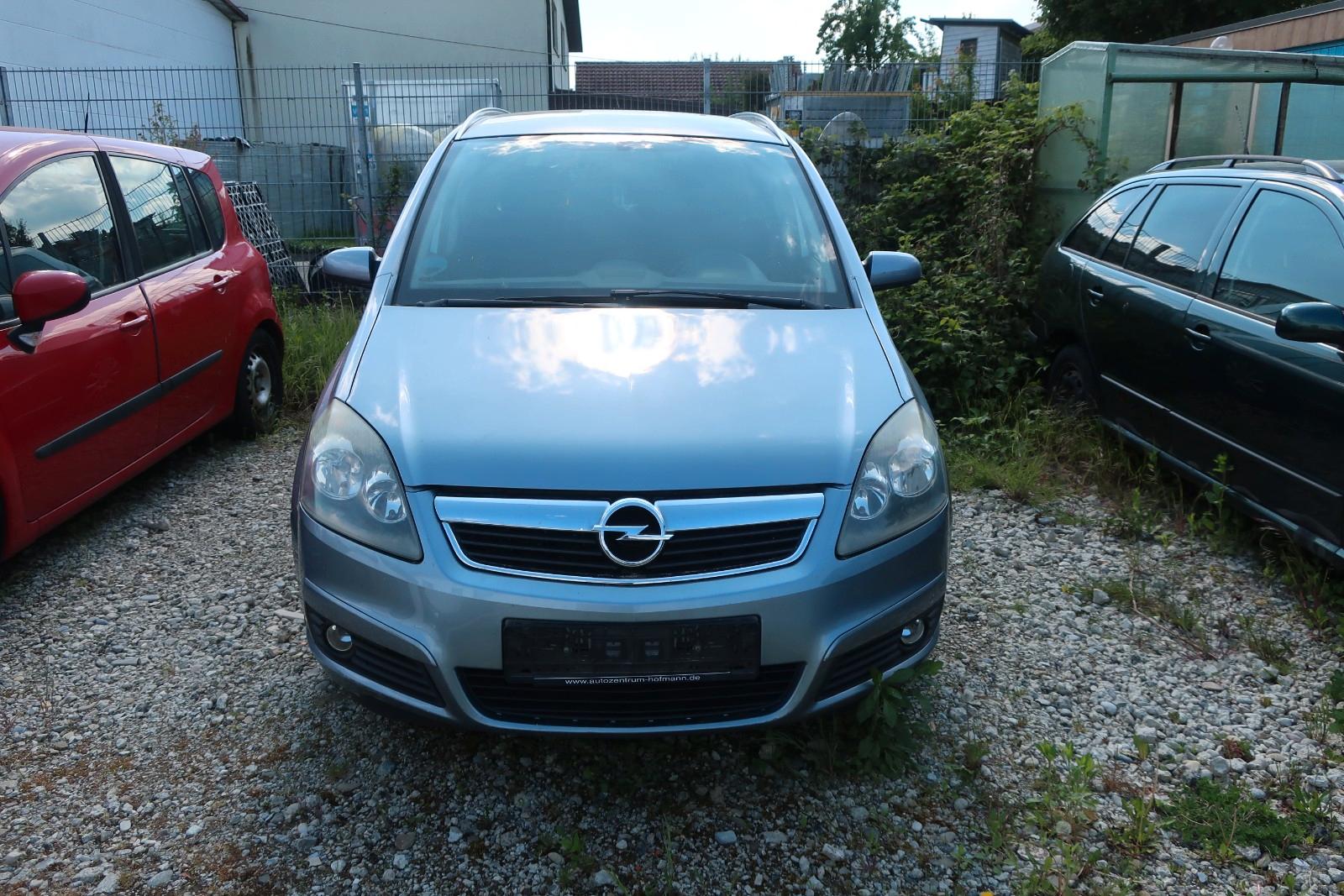 Opel Zafira B Edition
