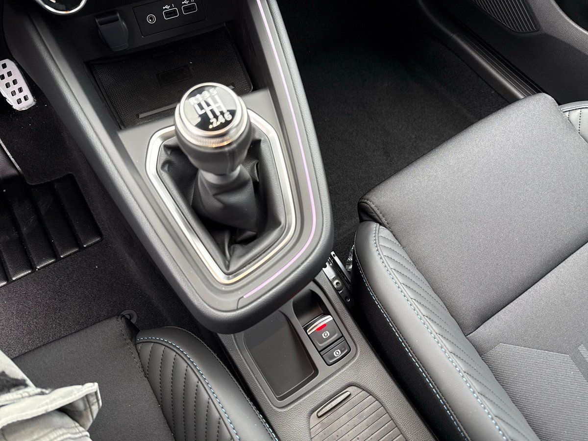 Renault Clio - Bild 19