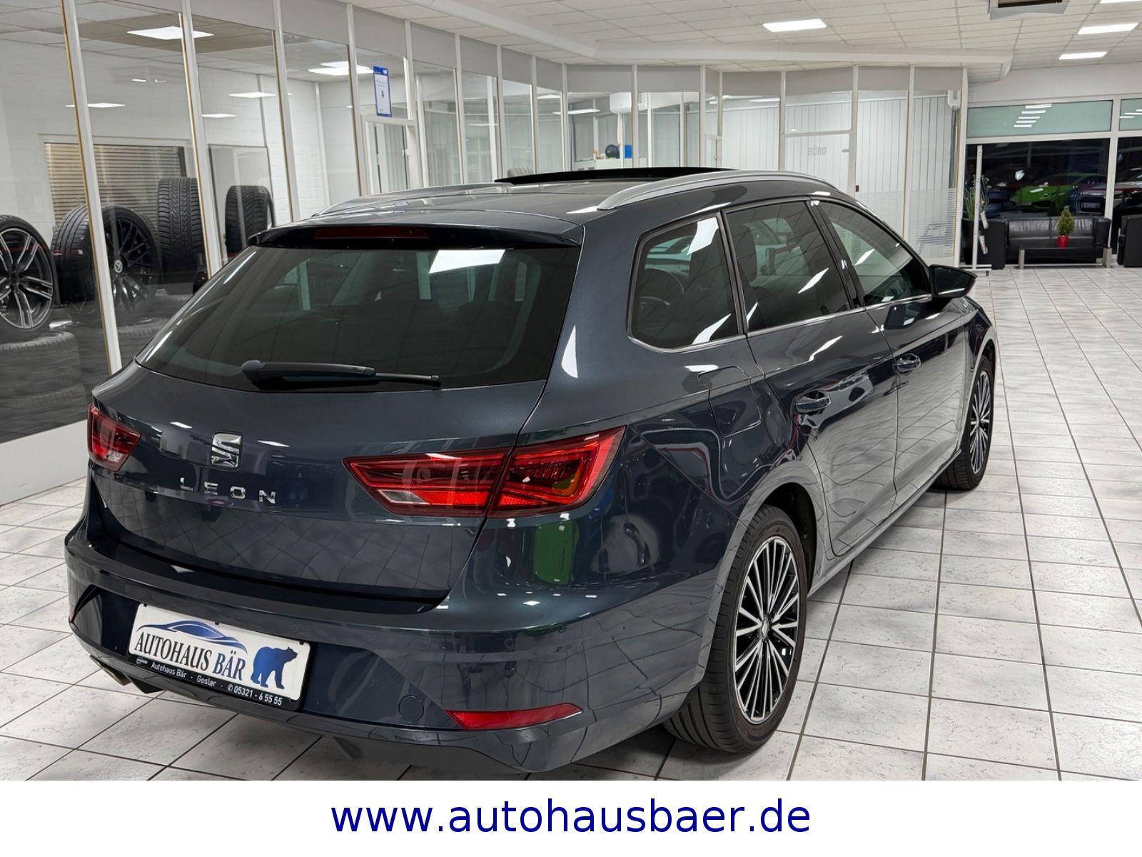 Seat Leon ST Xcellence PANO*VOLL LED SCHEINWERFER