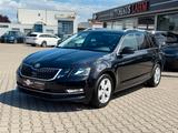 Skoda Octavia Combi 1.5TSI DSG"Style"AHK*AMBIENTE*ABST - Skoda Octavia: Combi Ambiente