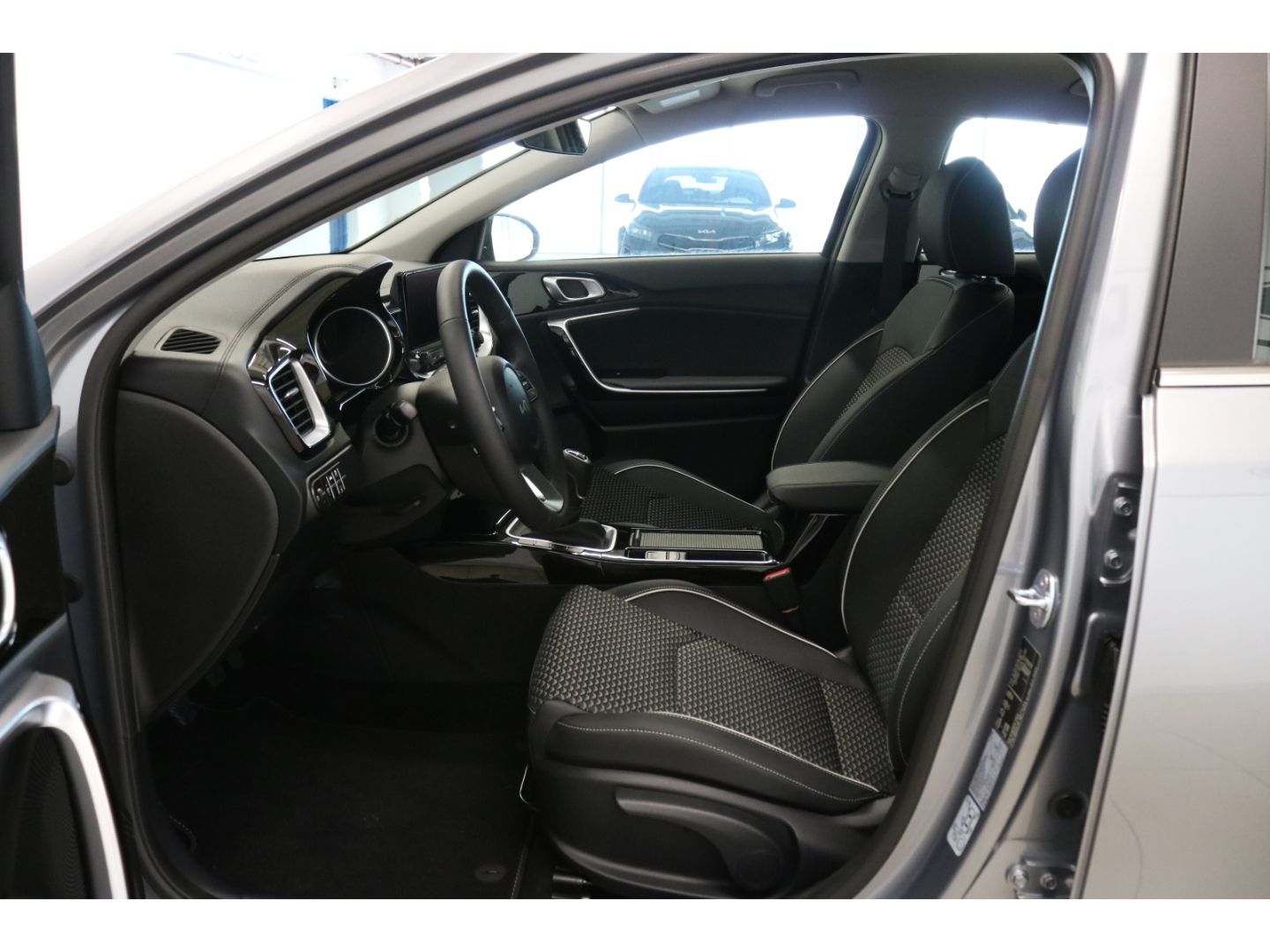 Fahrzeugabbildung Kia XCeed Vision 1.0 T-GDI, Tempomat Navi Kamera PDC